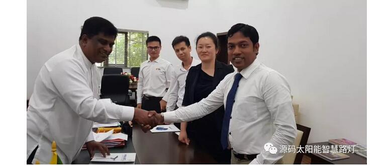 總統、發展局主席齊齊發聲，源碼火遍這個國家！