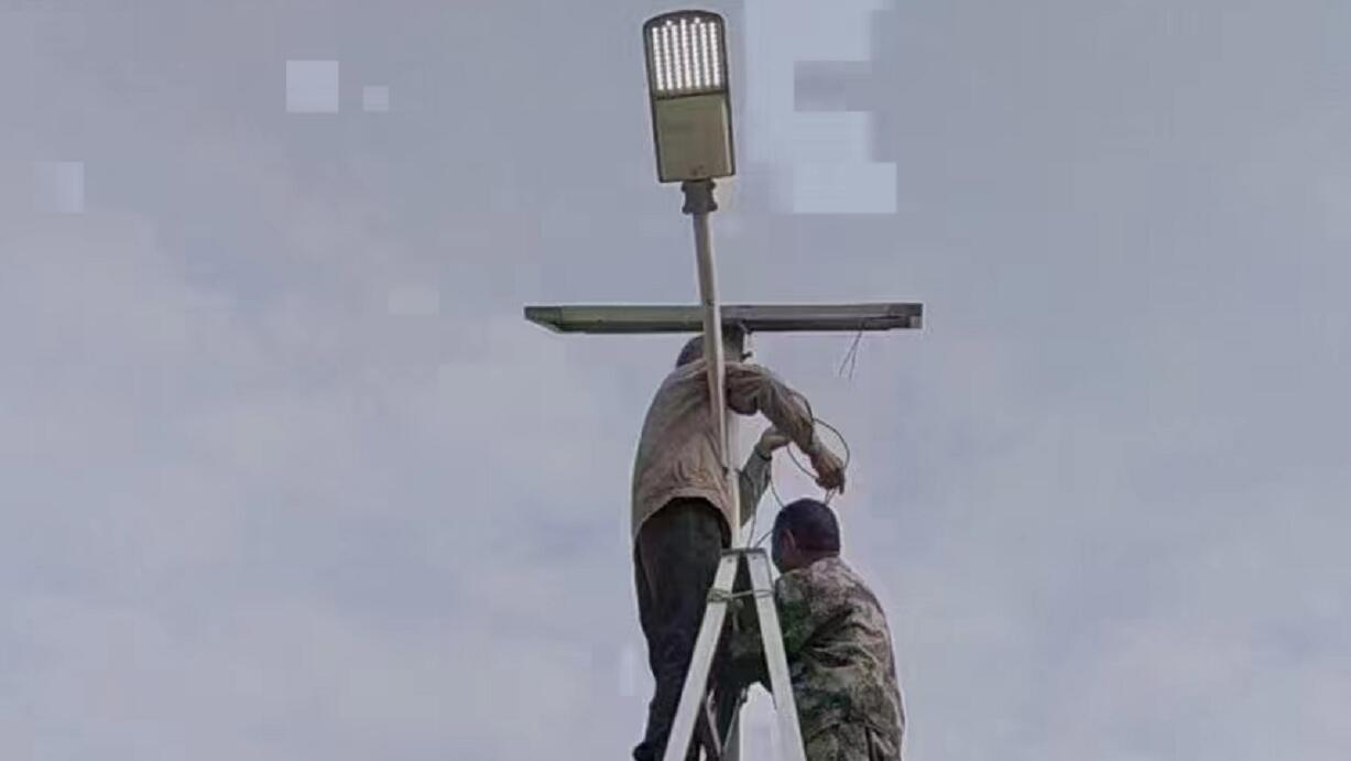 發(fā)展中大功率太陽(yáng)能路燈的背景分析